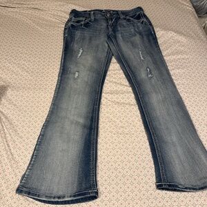 Amethyst jeans  Low rise blue bootcut jeans